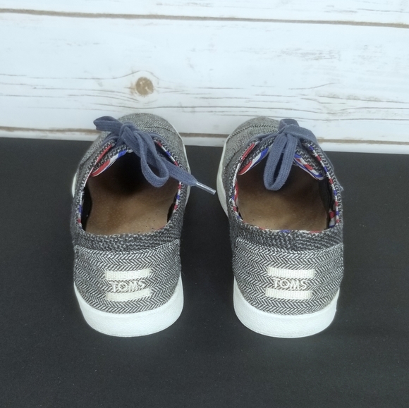 TOMS Movember Moustache Canvas Shoes Size 8 - Picture 10 of 10